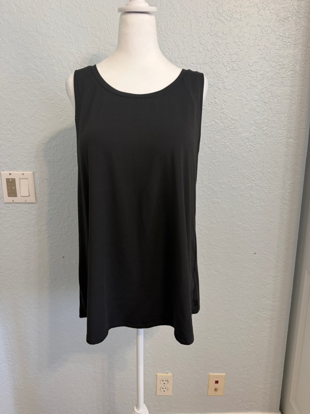 32 Degrees Cool Women’s Black Bra Tank Top